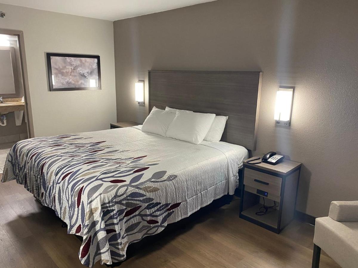Red Roof Inn Jacksonville, Al Екстериор снимка