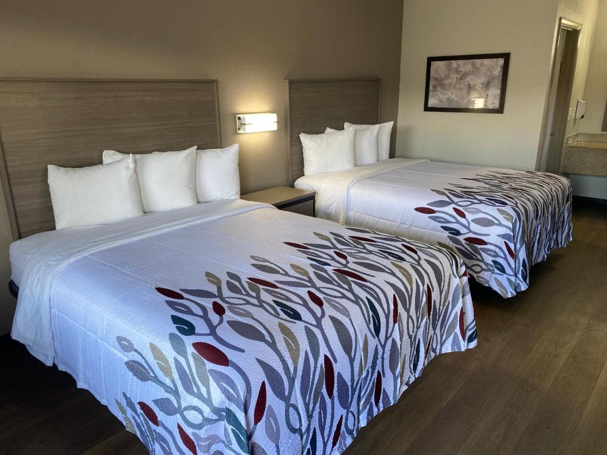 Red Roof Inn Jacksonville, Al Екстериор снимка