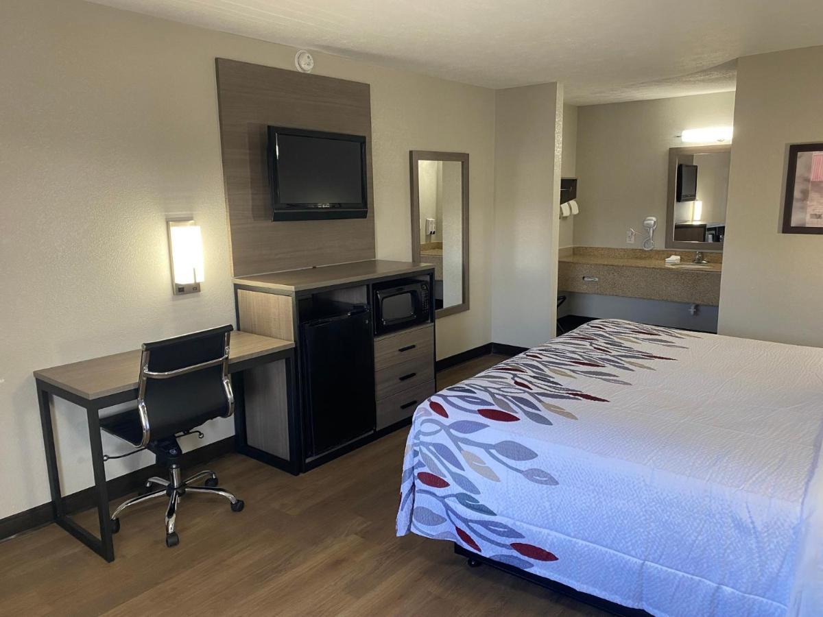 Red Roof Inn Jacksonville, Al Екстериор снимка